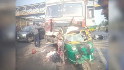 Agra Road Accident : हादसे ने बुझा दिए कई घर के चिराग, एक साथ उठी दादी-पोते की अर्थी
