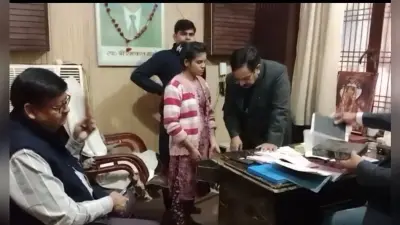आगरा: रॉयल हॉस्पिटल पर स्वास्थ्य विभाग ने की छापेमारी, आशा कार्यकत्रियों को गिफ्ट देने का वीडियो हुआ था वायरल