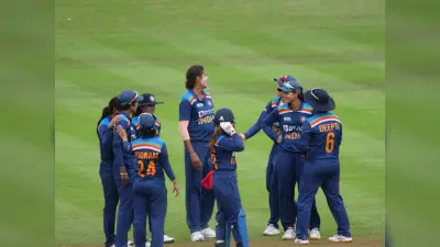 IND vs ENG W: कप्तान मिताली ने बनाया वर्ल्ड रिकॉर्ड, आखिरी वनडे में भारतीय महिलाओं ने इंग्लैंड को दी मात