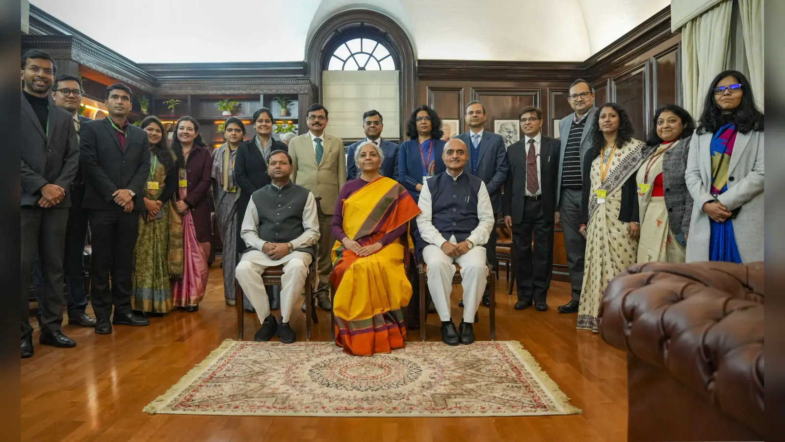 Budget 2024: चुनाव से पहले अंतरिम बजट पर मध्यम वर्ग, किसान, असंगठित क्षेत्र के श्रमिकों की नजर