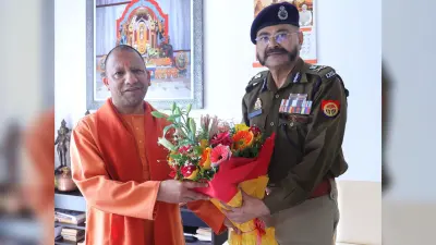 IPS प्रशांत कुमार बने यूपी के नए कार्यवाहक डीजीपी, अखिलेश यादव ने सरकार पर किया कटाक्ष