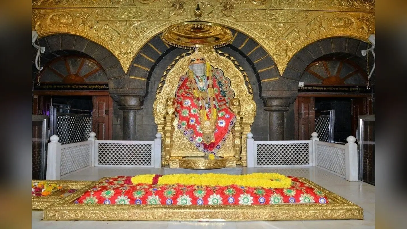 IRCTC Shirdi Tour Package: शिरडी साईं बाबा के दर्शन के लिए IRCTC लाया है टूर पैकेज, जानें किराया