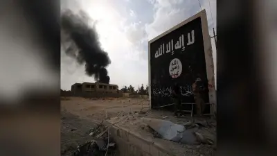कोरोना के डर से ‘बिल’ में घुसा आतंकवादी संगठन ISIS का जिहादी