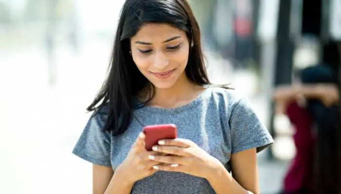 Airtel और VI के पास भी नहीं है इतना सस्ता प्लान, 100 रुपये से कम में JIO दे रहा एक से बढ़कर एक बेनिफिट्स