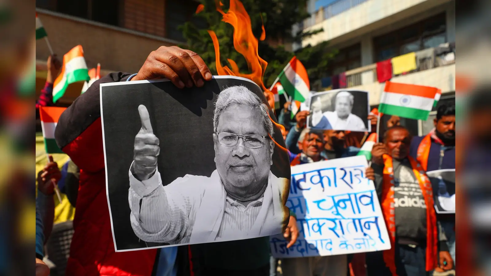 Karnataka में पाकिस्तान को लेकर कांग्रेस से भिड़ी बीजेपी, जानें किसने क्या कहा