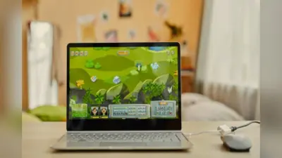 Cheap and Best Laptop: ब्रांडेड लैपटॉप्स पर छप्परफाड़ डिस्काउंट, आधे दाम पर खरीदें