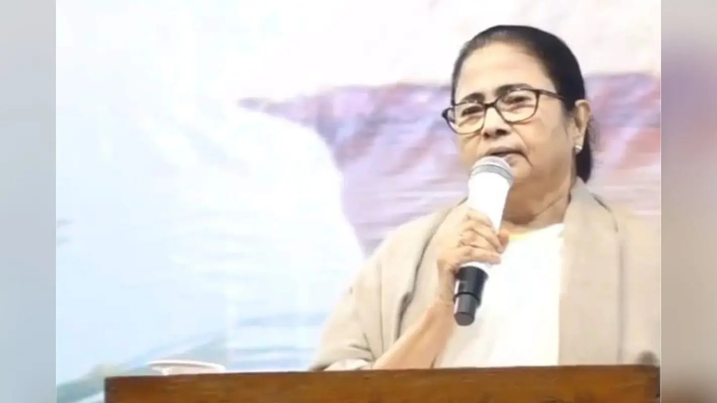Mamata Banerjee : असम के सिलचर में ममता बनर्जी ने किया ऐलान, भविष्य में I.N.D.I.A गठबंधन का नेतृत्व तृणमूल कांग्रेस करेगी