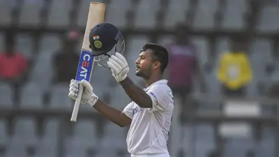 IPL नीलामी के अनसोल्ड रहे खिलाड़ी ने जड़ा लगातार तीसरा शतक, अब पछता रही हैं टीमें