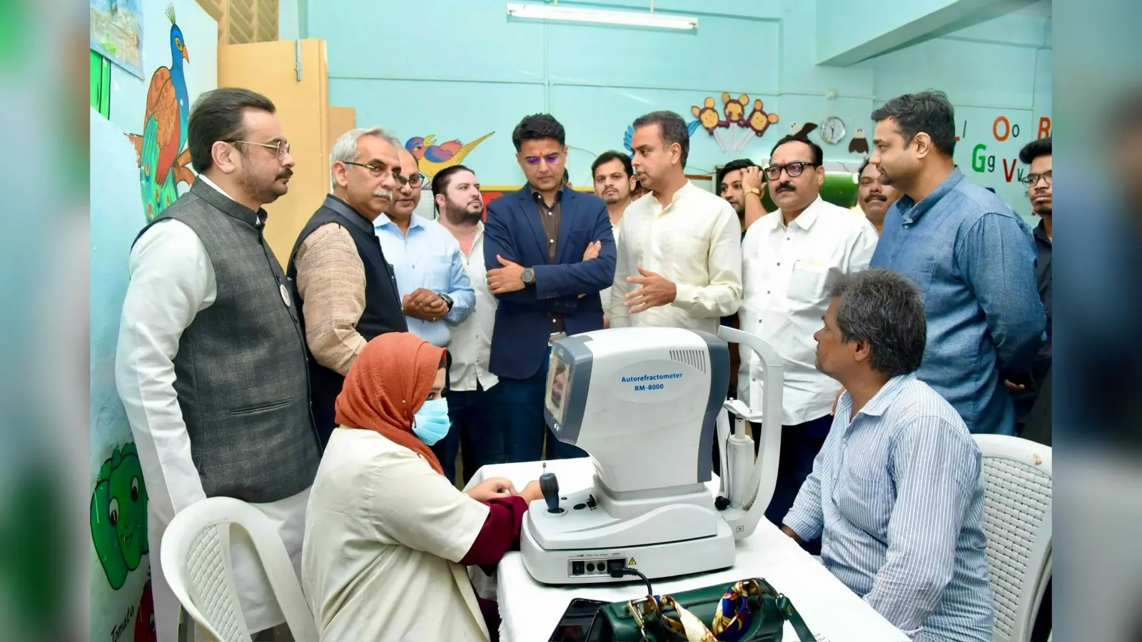मिलिंद देवड़ा के 55 साल पुराना रिश्ता तोड़ने से कांग्रेस को होगा ज्यादा नुकसान! जानें ऐसा क्यों