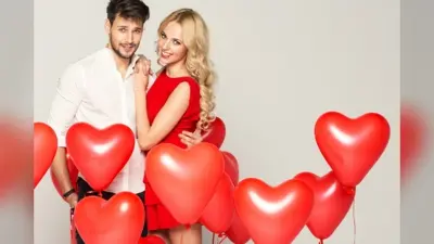 Valentine’s Day Gifts: जानिए वैलेंटाइन डे पर क्या गिफ्ट देना चाहिए?