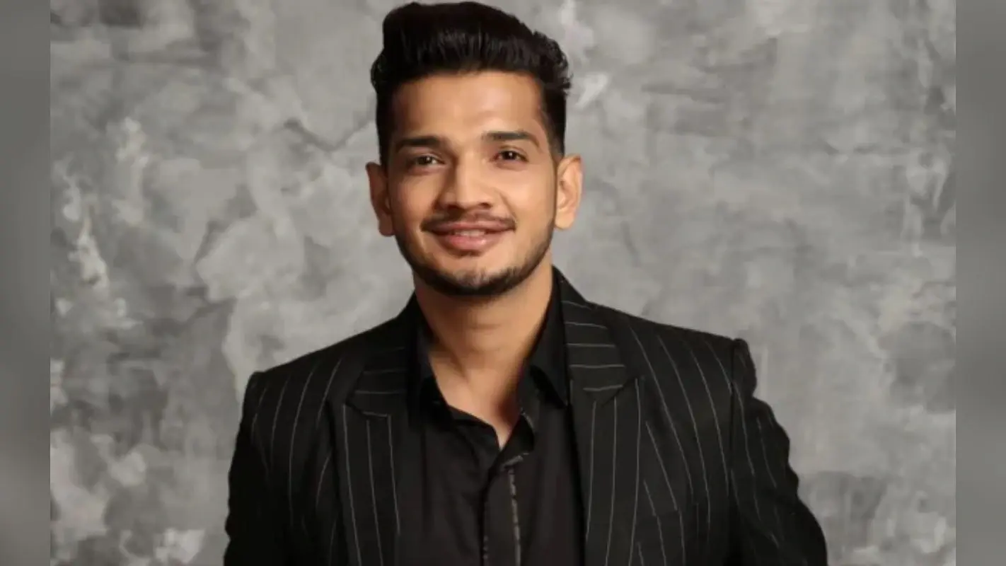 Bigg Boss 17: मुनव्वर फारुकी ने बिग बॉस 17 का खिताब किया अपने नाम, जानें विनर की लाइफ से जुड़ी अनसुनी बातें