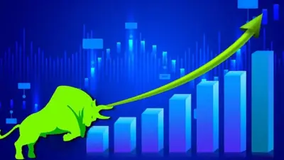Multibagger Stocks: ₹15 वाला स्टॉक दस साल में पहुंच गया ₹3900 के पार, जानें तुफानी तेजी पर एक्सपर्ट की राय
