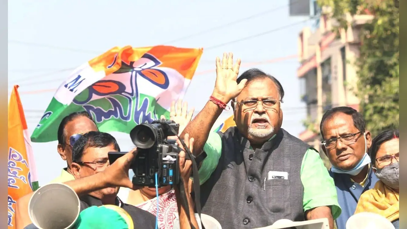 College Reopen: पश्चिम बंगाल में अभी नहीं खुलेंगे कॉलेज और विश्वविद्यालय : पार्थ चटर्जी