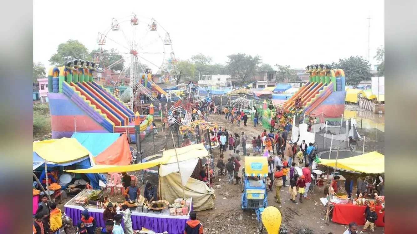 Ganesh Puja 2022 : झारखंड के जमशेदपुर में कदमा मेला के आयोजन को लेकर ऐसे हो रही पैसे की उगाही