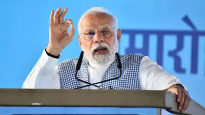 PM Modi In Tamil Nadu: पीएम मोदी ने 17,000 करोड़ के परियोजनाओं की सौगात