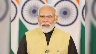 हर्ल परिसर के बाहर भी जमी थी भीड़, जय श्रीराम व मोदी-मोदी के लगाये जा रहे थे नारे