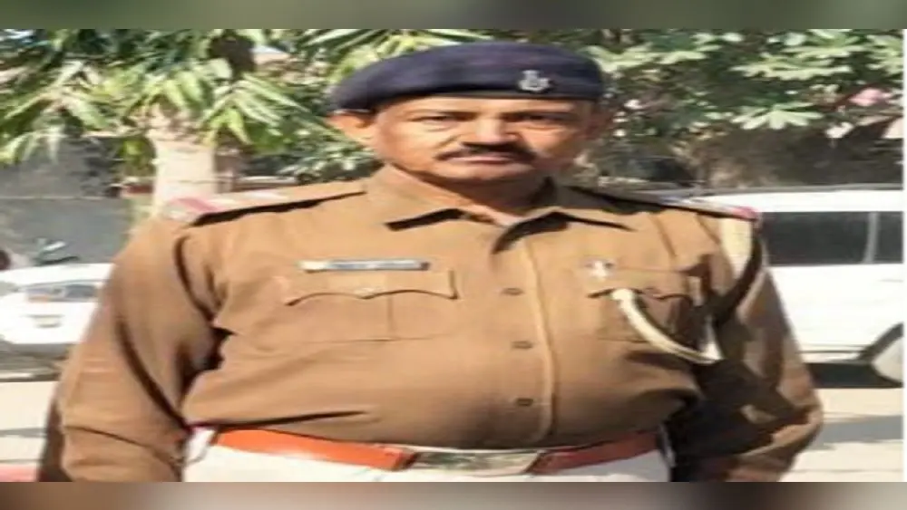 पलामू : पुलिस अवर निरीक्षक राजनंदन यादव का हार्ट अटैक से निधन, थाना में पसरा मातम