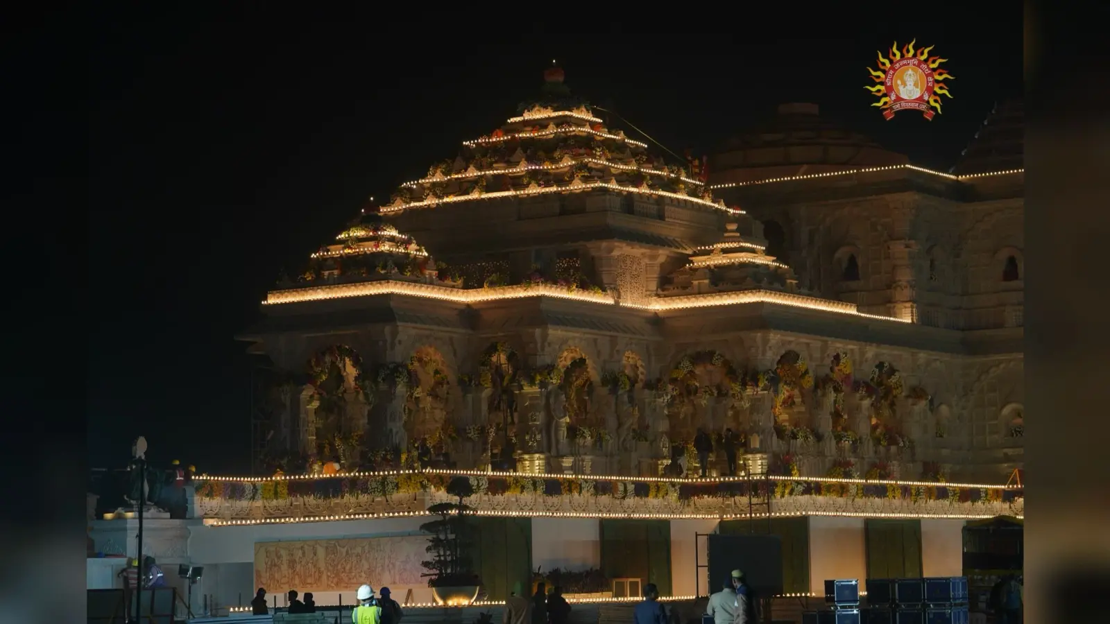Shri Ram Pran Pratishtha: श्री राम के स्वागत के लिए सज रहा मंदिर, देखें अद्भुत फोटो