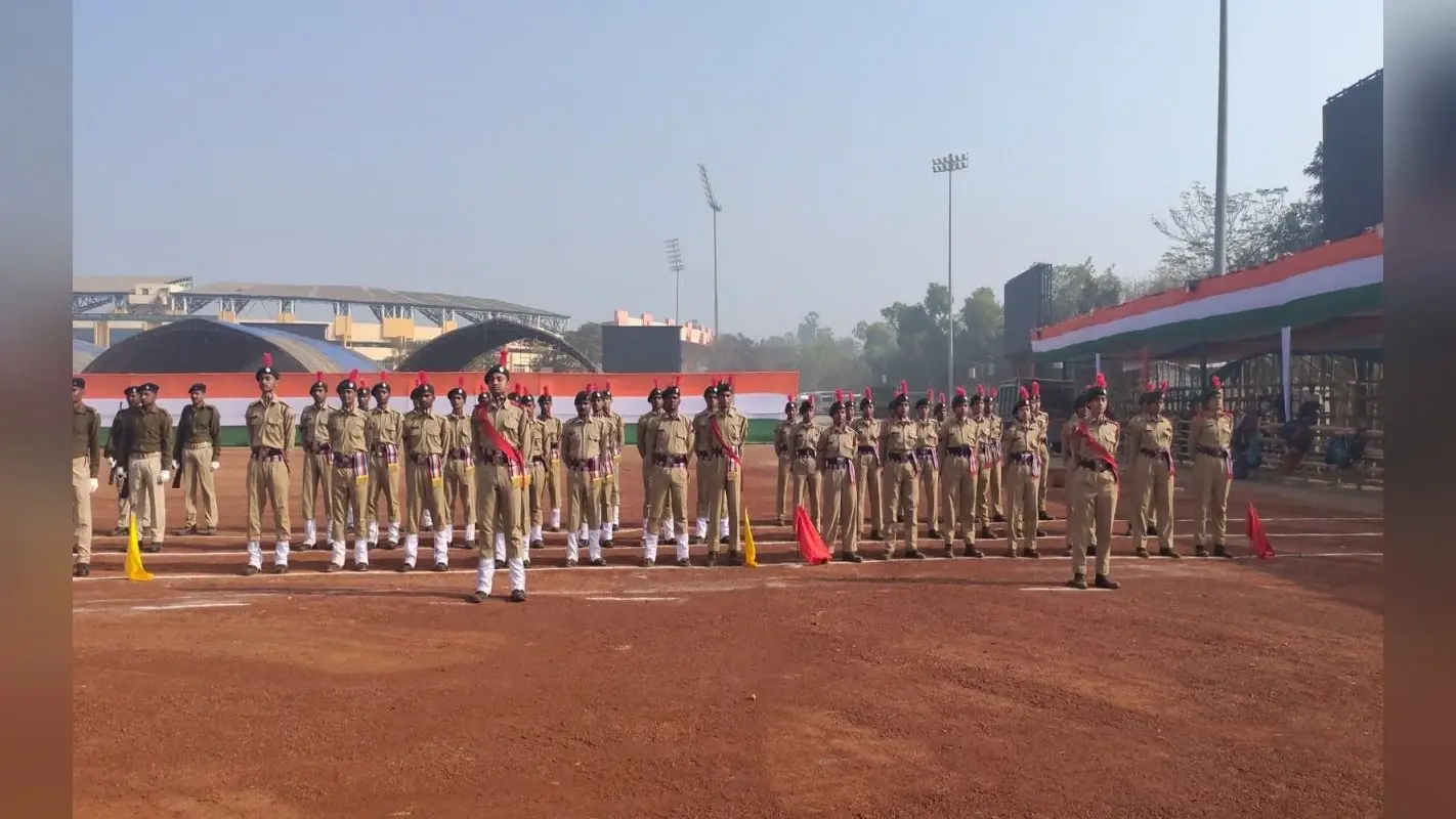 रांची नगर निगम ने शुरू की गणतंत्र दिवस की तैयारी, मोरहाबादी मैदान की तीन शिफ्टों में हो रही सफाई