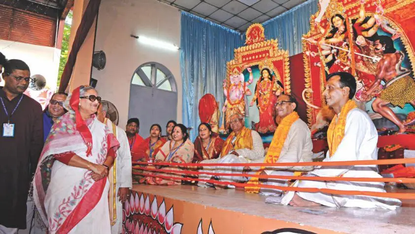 शेख हसीना ने भारत को दी नसीहत, बोलीं- वहां कुछ ऐसा न हो कि उसका असर बांग्लादेश के हिंदुओं पर पड़े