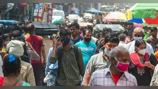 कोरोना के थर्ड वेव में लोअर मीडिल क्लास पर होगा अटैक, जानें कब आ रही है तीसरी लहर…