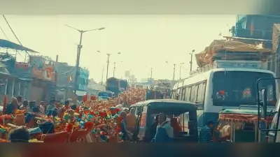 सुल्तानगंज में उमड़ा शिवभक्तों का हुजूम, बोल बम के जयकारे से गूंजती रही नगरी
