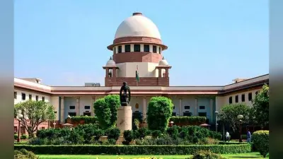 CBSE, CISCE 12 Board 2021 Update: 12वीं बोर्ड की परीक्षा रद्द करने की याचिका पर SC में टली सुनवाई, अब तीन जून को होगी सुनवाई