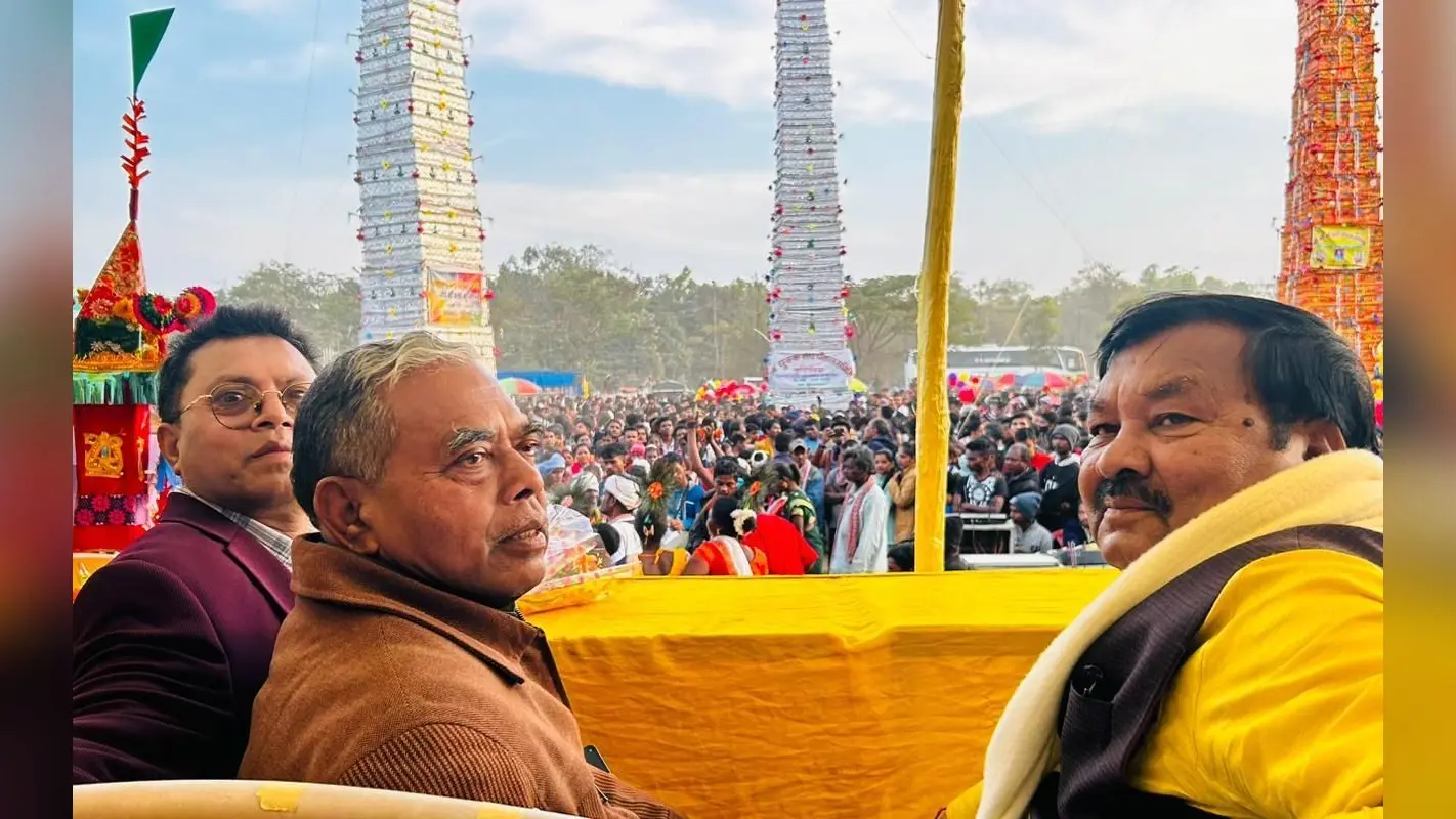 झारखंड: टुसू मेले में गीत-नृत्य पर जमकर थिरके लोग, चौड़ल प्रतियोगिता के विजेता हुए पुरस्कृत