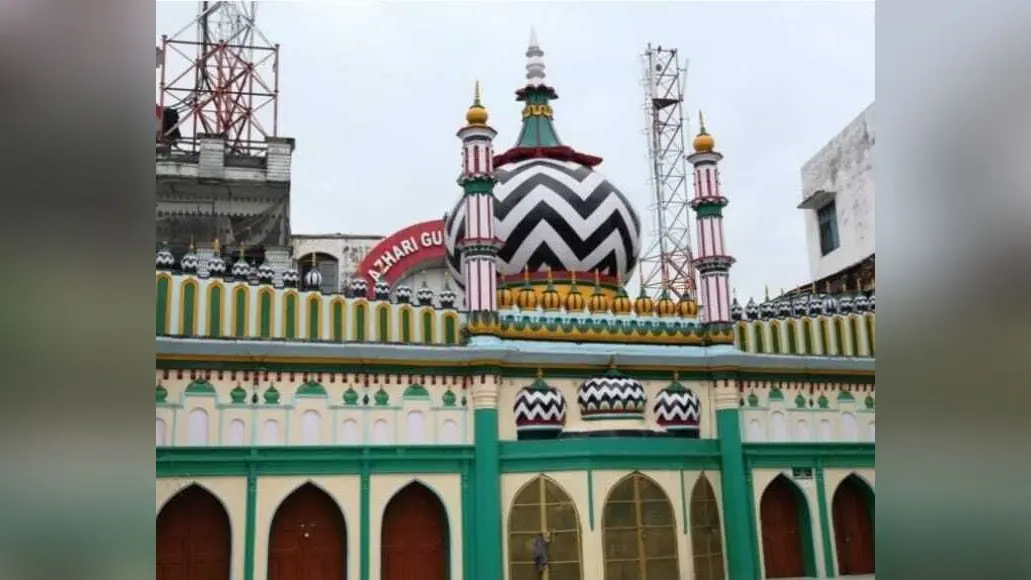 Bareilly News: ओवैसी के पार्टी ने दिया टिकट तो नाराज हुआ दरगाह, आसिफ मियां को किया सभी पदों से मुक्त
