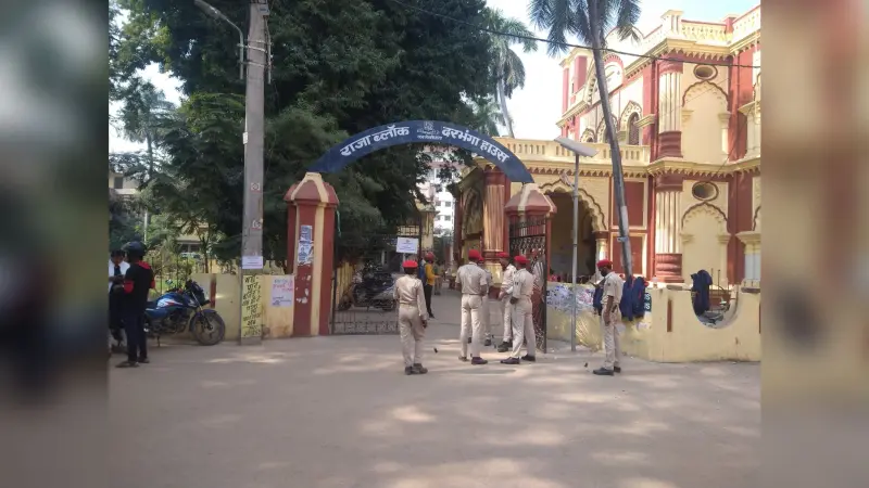 बिहार में अब नौकरी के साथ रेगुलर मोड में कर सकते हैं पीजी कोर्स, नामांकन लेने से पहले जान लें सभी डिटेल