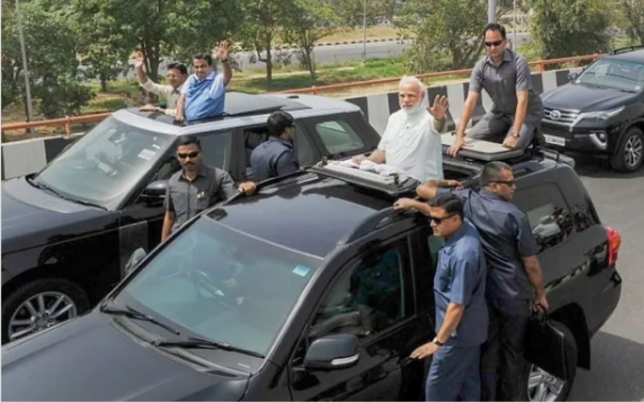 PM Modi के काफिले से 3 बख्तरबंद गाड़ियां आउट, जानें क्या है वजह?