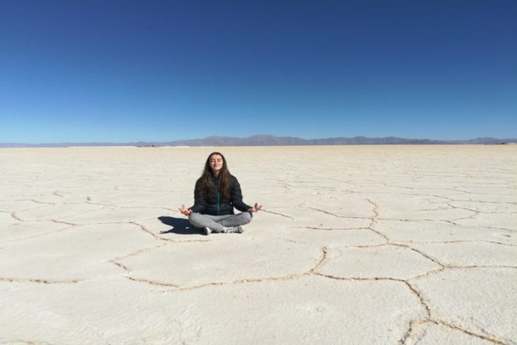 Las Salinas girl