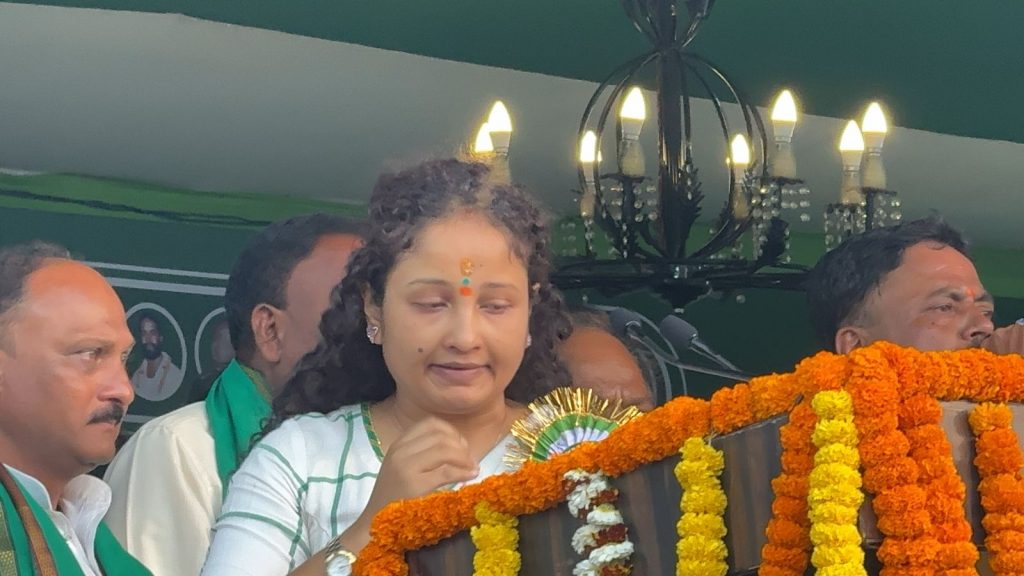 kalpana soren joins active politics