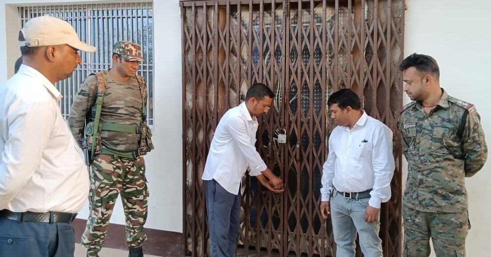 अवैध रूप से संचालित क्लिनिक को किया सील