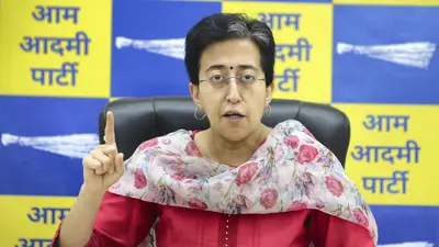 AAP: फीस बढ़ोत्तरी विवाद के बीच निजी स्कूलों का ऑडिट कराने का हुआ फैसला