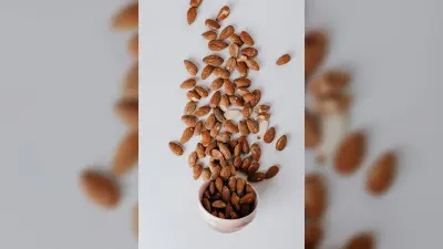 Almonds : इन लोगों को नुकसान पहुंचा सकता है बादाम का सेवन, जानिए क्यों नहीं खाना चाहिए बादाम?