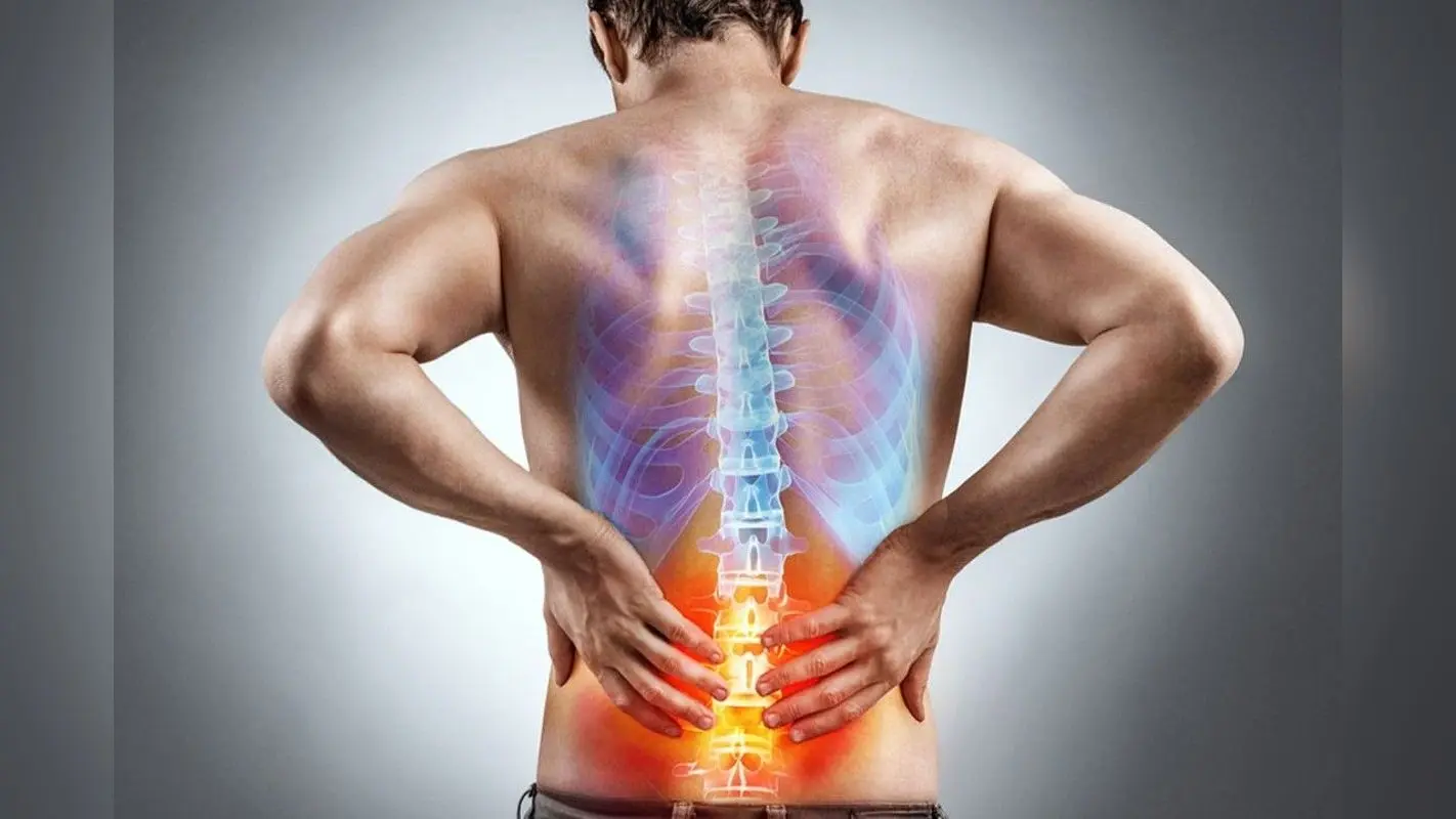 Back pain: पीठ दर्द के घरेलू इलाज और बचाव के उपाय