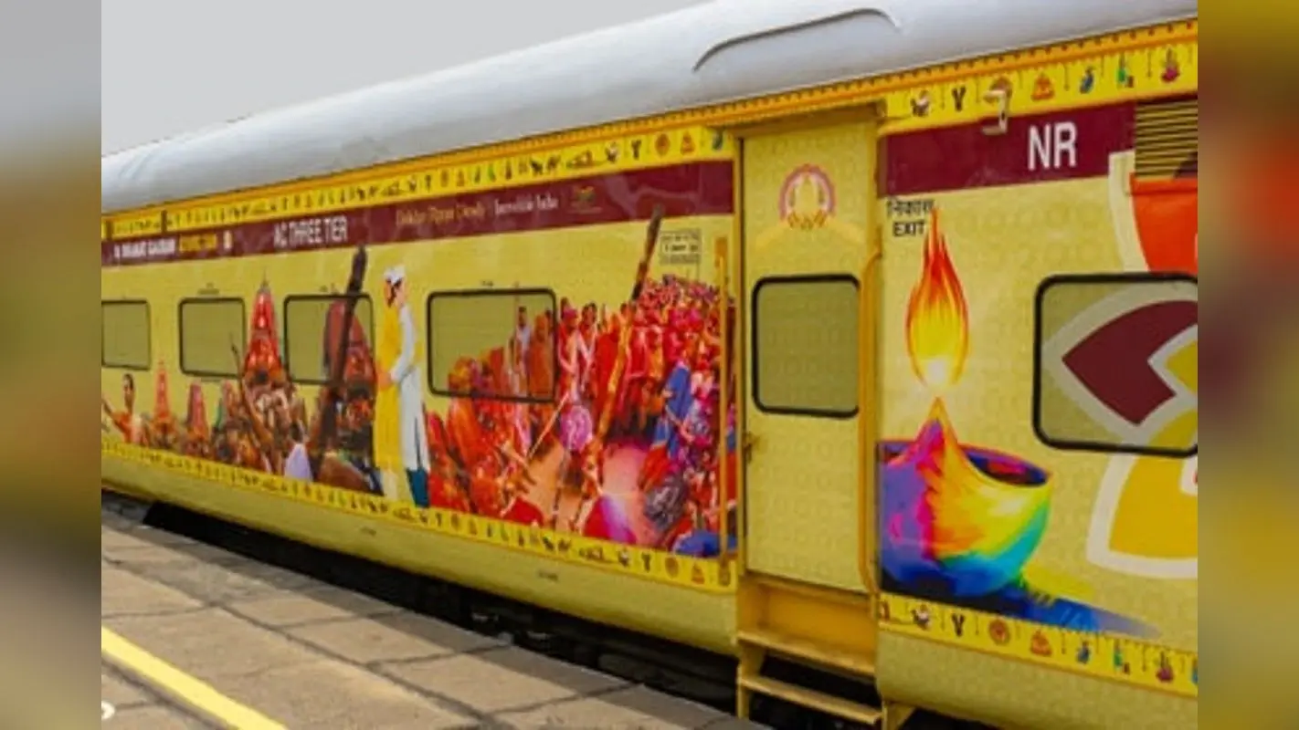 Bharat Gaurav Train Tour Package: भारत गौरव ट्रेन कराने जा रहा है अयोध्या, काशी समेत इन धार्मिक स्थलों के दर्शन, जानें किराया