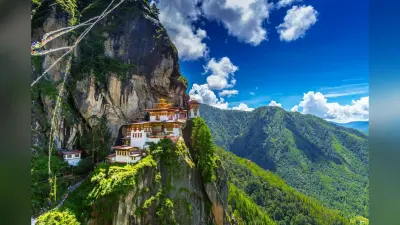 International Tourism: दुनिया के खूबसूरत देश भूटान में एक्सप्लोर करने के लिए खास है ये जगहें
