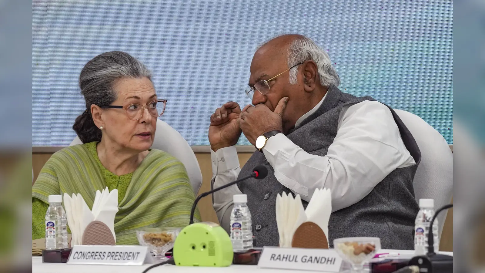 विधानसभा चुनाव के लिए एक्टिव हुई कांग्रेस, राहुल गांधी के बाद अब मल्लिकार्जुन खरगे आ रहे बिहार