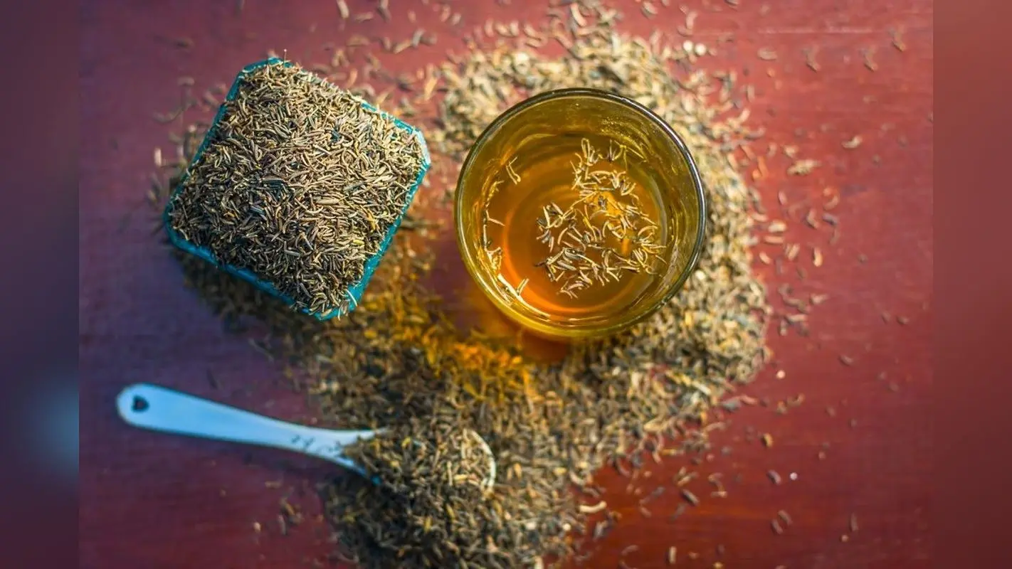 Jeera Water For Weight Loss: वजन घटाने के लिए बेस्ट है जीरा पानी, जानें कैसे करें सेवन