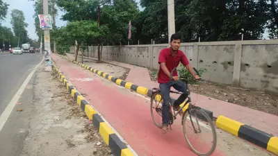 भागलपुर में साइकलिंग के लिए सिर्फ लंबी-चौड़ी प्लानिंग, ट्रैक के साथ बने पाथ-वे पर सजती हैं दुकानें