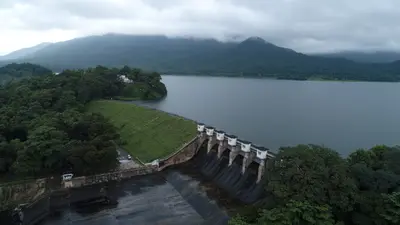 घाटशिला अनुमंडल अस्पताल की एक्स-रे मशीन खराब, तीन दिनों से बिना इलाज बेड पर पड़ा है किडनी का मरीज