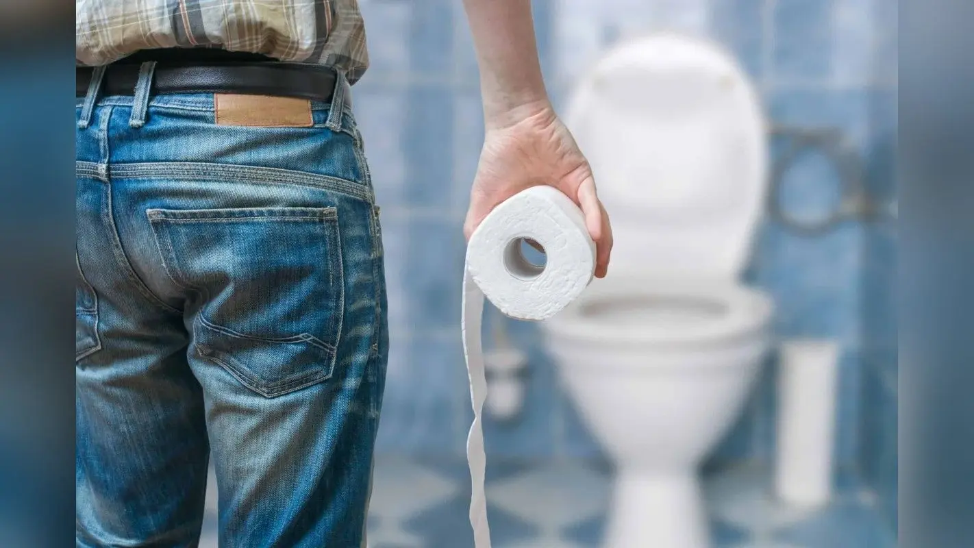 Diarrhea In Summer: गर्मियों में इन गलतियों की वजह से आ सकते हैं डायरिया के चपेट में, बचने के लिए करें ये काम