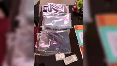लीड (अोके) खरौंधी बाजार में लगातार चोरी की घटना को अंजाम देनेवाला गिरफ्तार