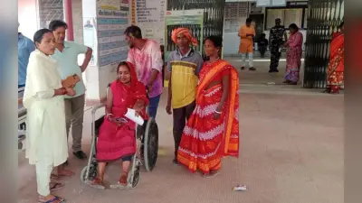 Gumla News : पेट्रोल भराने के विवाद में दो परिवारों में मारपीट, पंचायत समिति सदस्य समेत 12 घायल