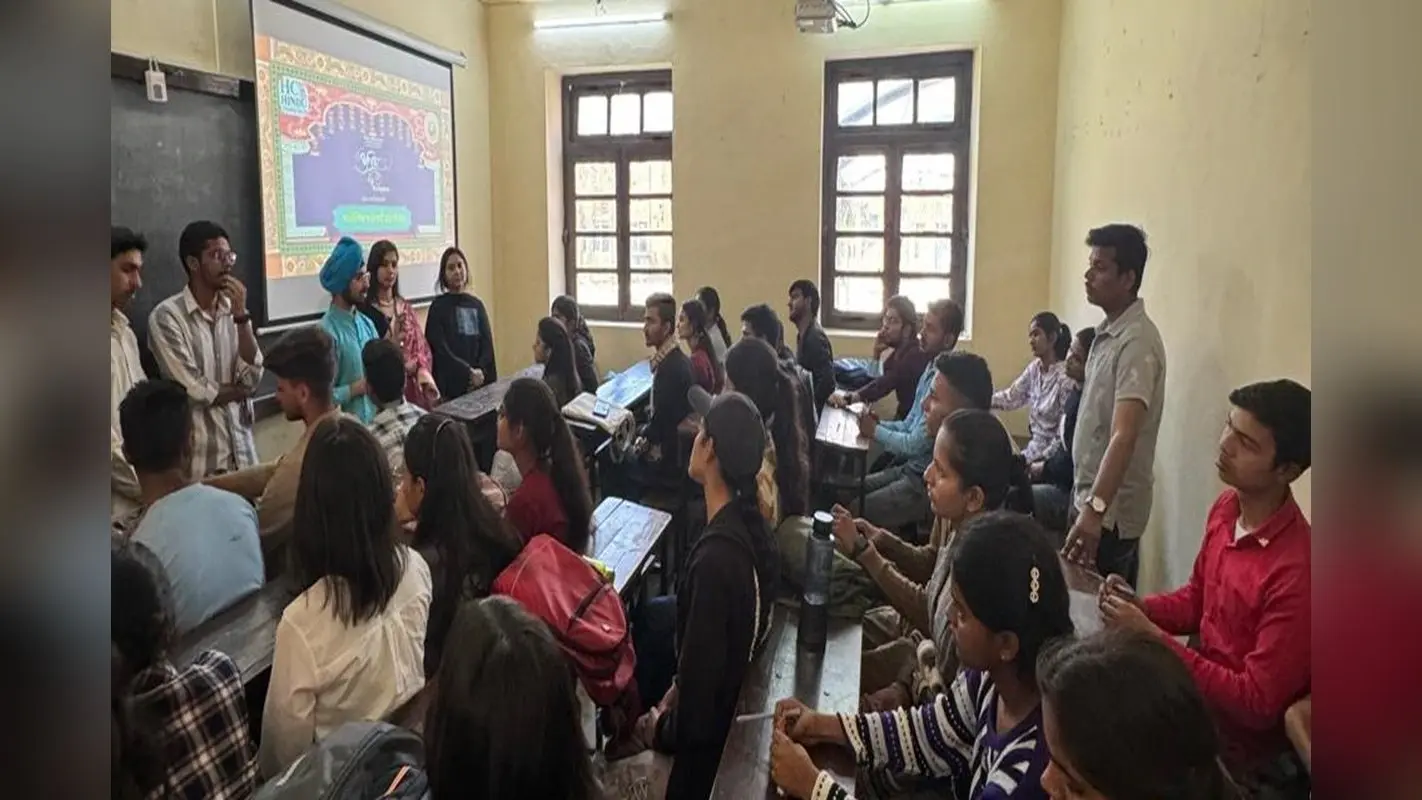 Hindu College : डाॅ नौशाद अली ने कहा-प्रतियोगिता जीत-हार का नहीं बौद्धिक विकास का पर्याय