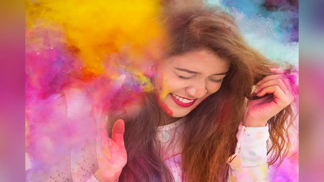 Holi Skin Care: केमिकल वाले रंगों से होने वाले स्किन प्रॉब्लम्स से खुद को रखें सुरक्षित, अपनाएं ये तरीके