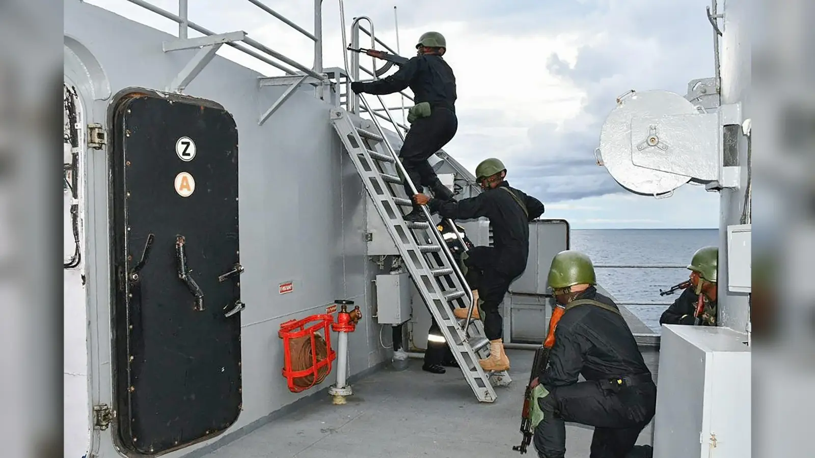 Indian Navy में आईटीआई कर चुके उम्मीदवारों के लिए वैकेंसी जारी