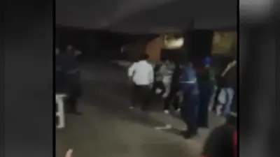 JNU clash: देर रात छात्रों के बीच झड़प, चले लाठी-डंडे, वीडियो वायरल